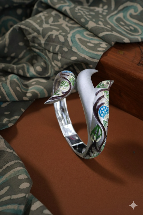 Gulbahar Hasli Cuff– 925 Sterling Silver Jewellery